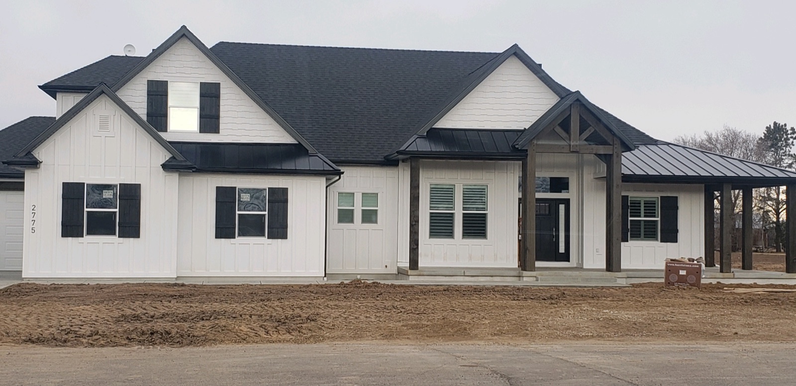Omega Metals fabricated metal — Aluminum soffit & fascia