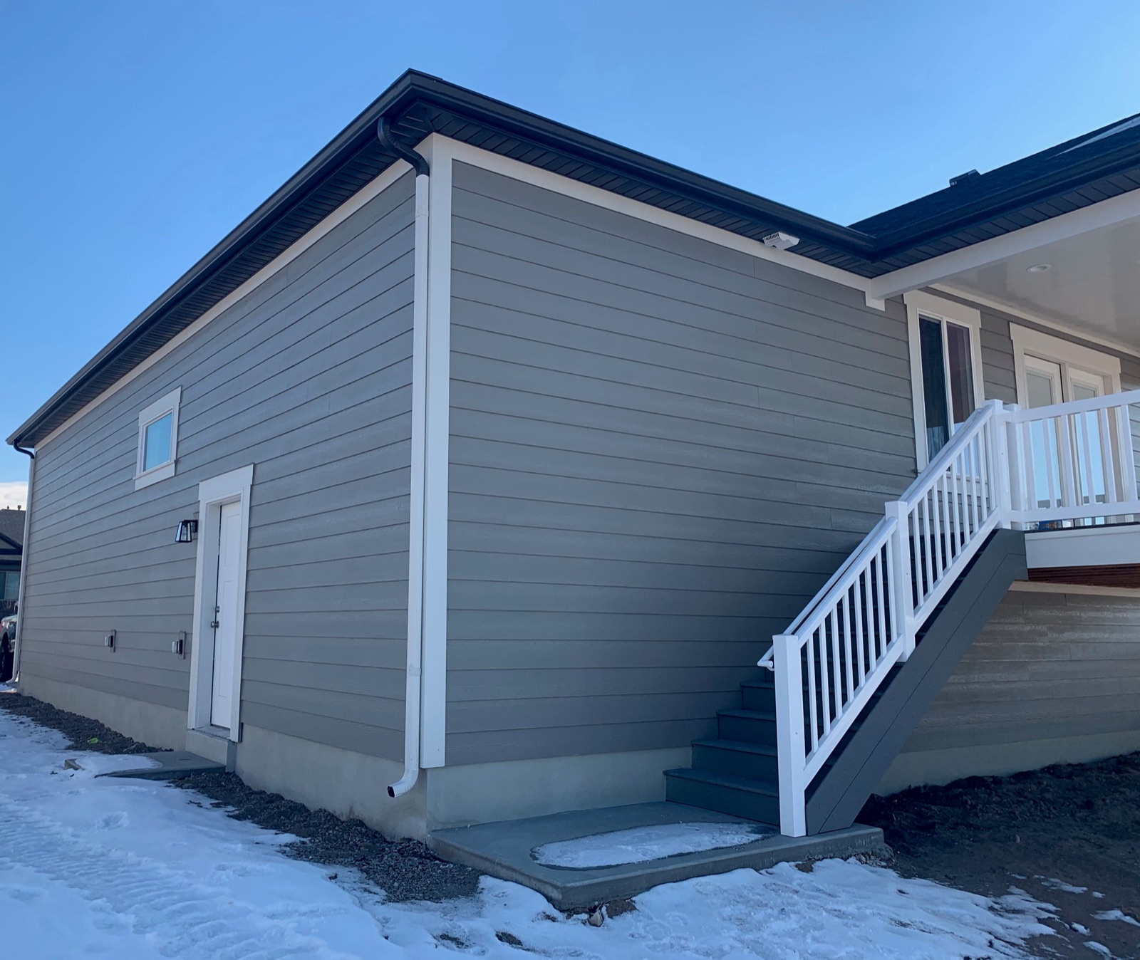 Omega Metals fabricated metal — Aluminum soffit & fascia