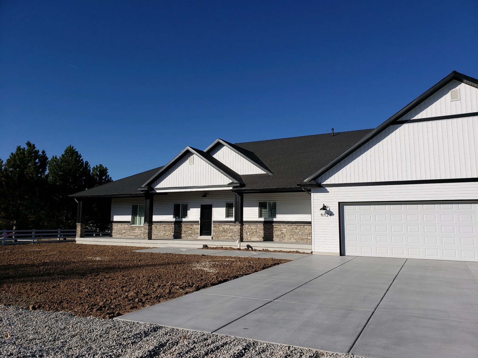 Omega Metals fabricated metal — Custom metal trim & fascia